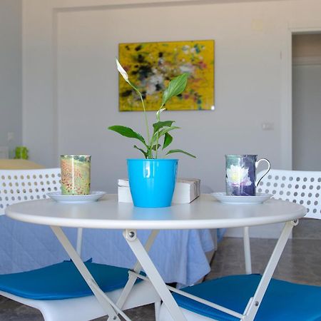 La Finestra Sul Castello B&B 泰尔莫利 外观 照片